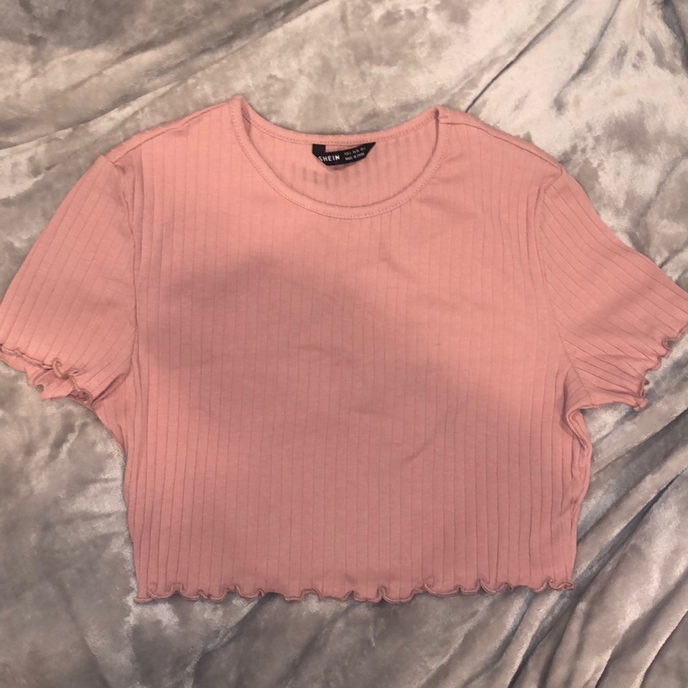 pink crop top